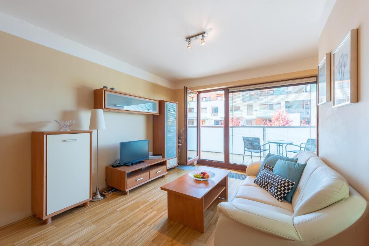 Luxury Apartment River Diamond Residence プラハ エクステリア 写真