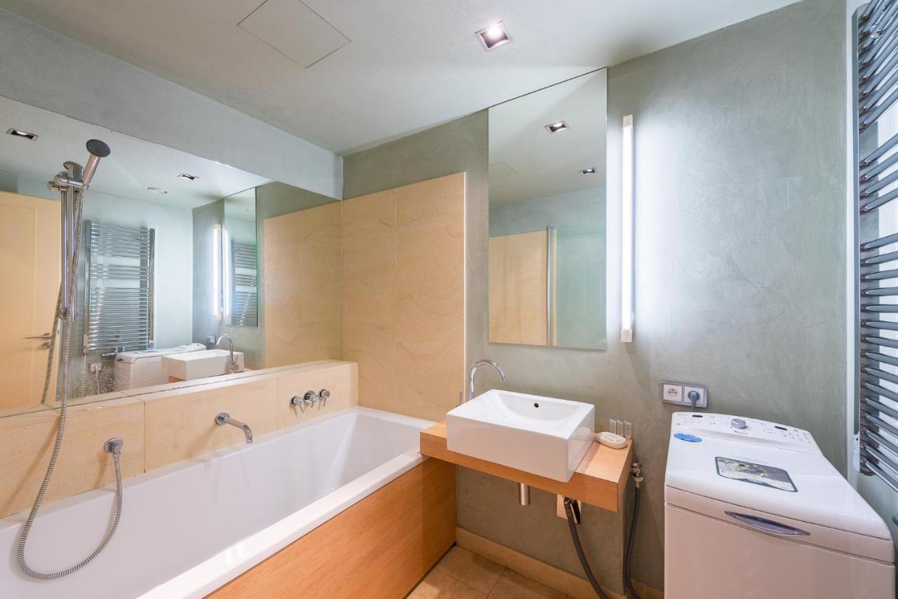 Luxury Apartment River Diamond Residence プラハ エクステリア 写真