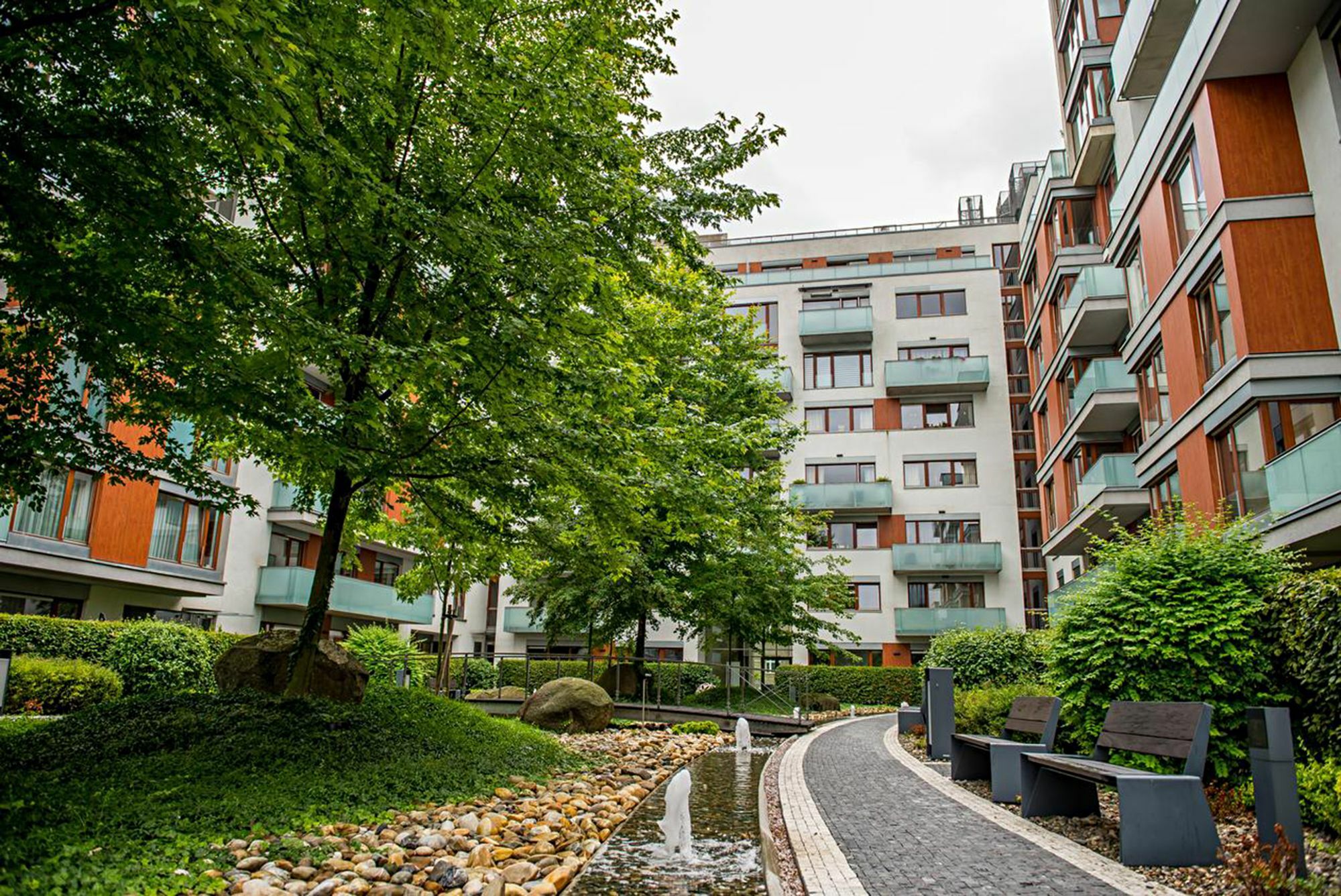 Luxury Apartment River Diamond Residence プラハ エクステリア 写真