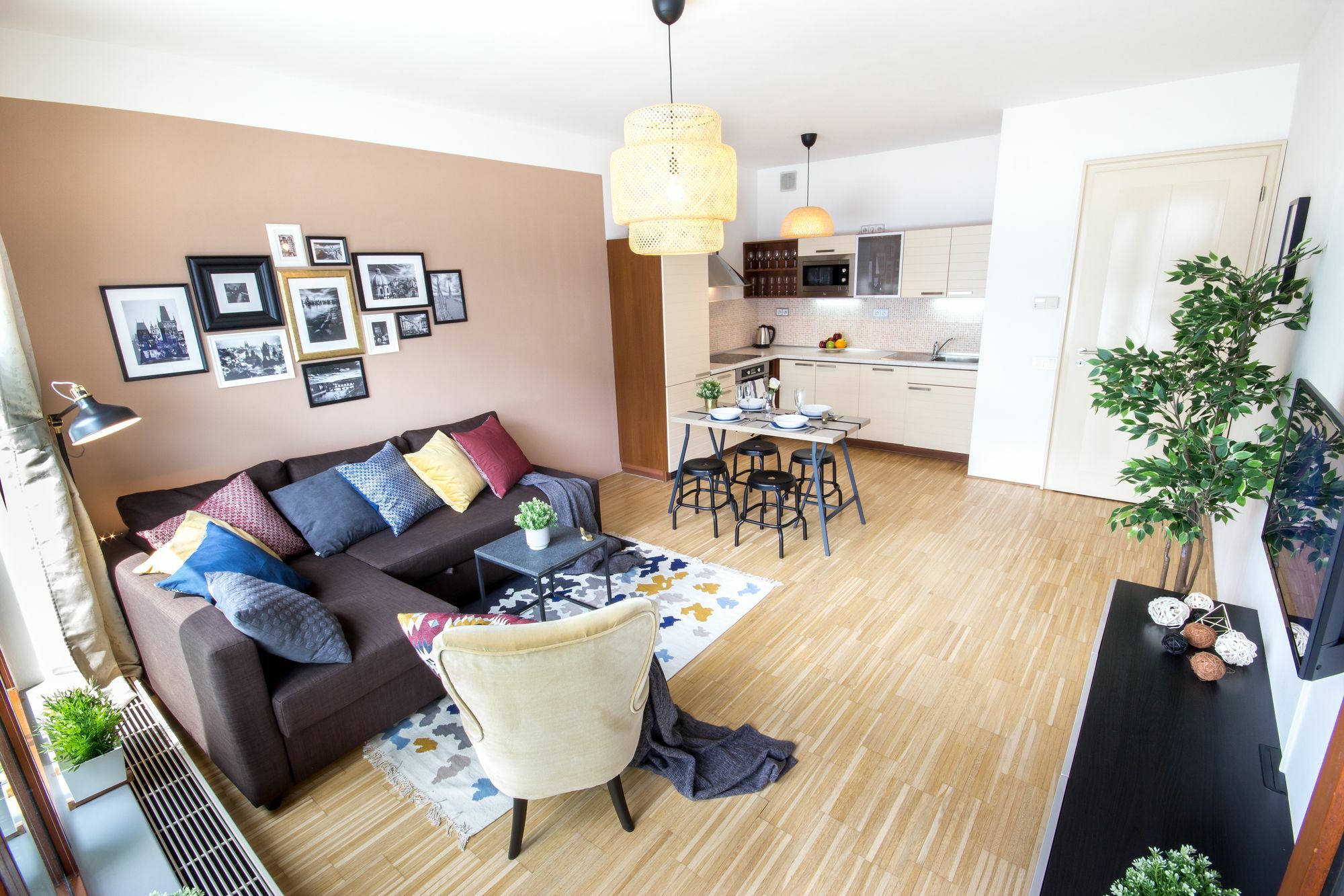 Luxury Apartment River Diamond Residence プラハ エクステリア 写真